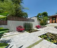 Villa Mata Air, Entrance